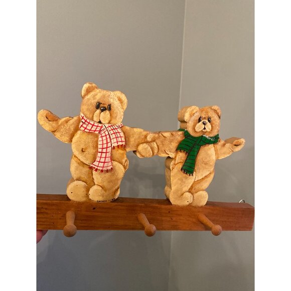 Vintage Wooden Teddy Bear Wall Hook Rack With Hand-Painted Bears & Scarves - 3 P - Picture 2 of 8